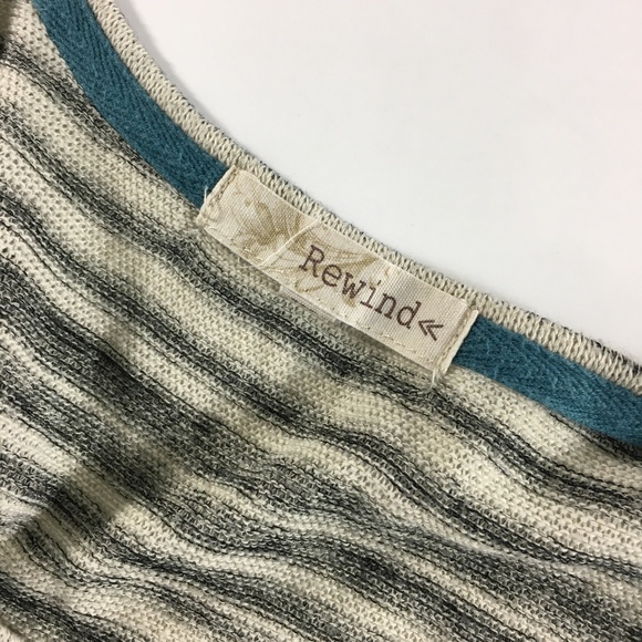 Rewind XL Sweater Gray Stripe Lace Side Panels Striped Lightweight - Picture 5 of 9